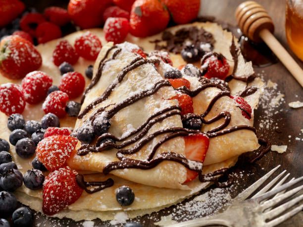 Mix Original And Fruits Crepe