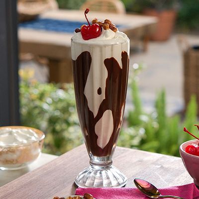 Fudge Chocolate Mix Milkshake