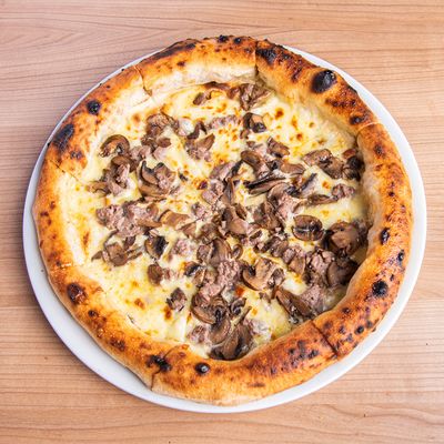Fungi Salsiccia Pizza