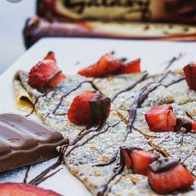 Galaxy Chocolate Crepe