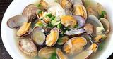 Clams With Garlic And Celery