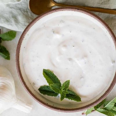 Garlic dip
