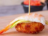 Golden Crispy Ura Maki Roll