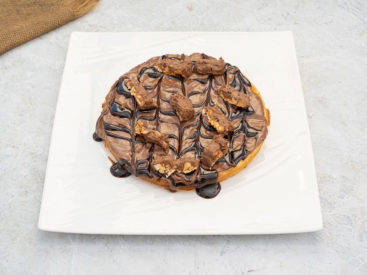 Snickers Waffle
