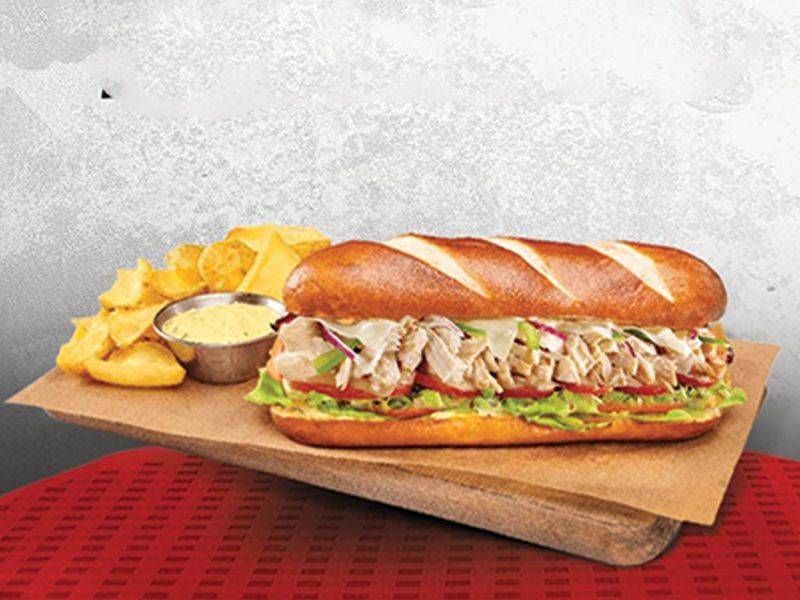Grilled Ribs Sandwich