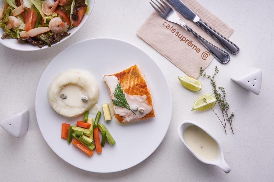 Grilled Salmon Fillet Platter