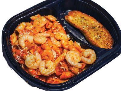 Grilled shrimp pasta