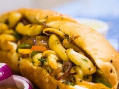 Grilled Squid Sandwich