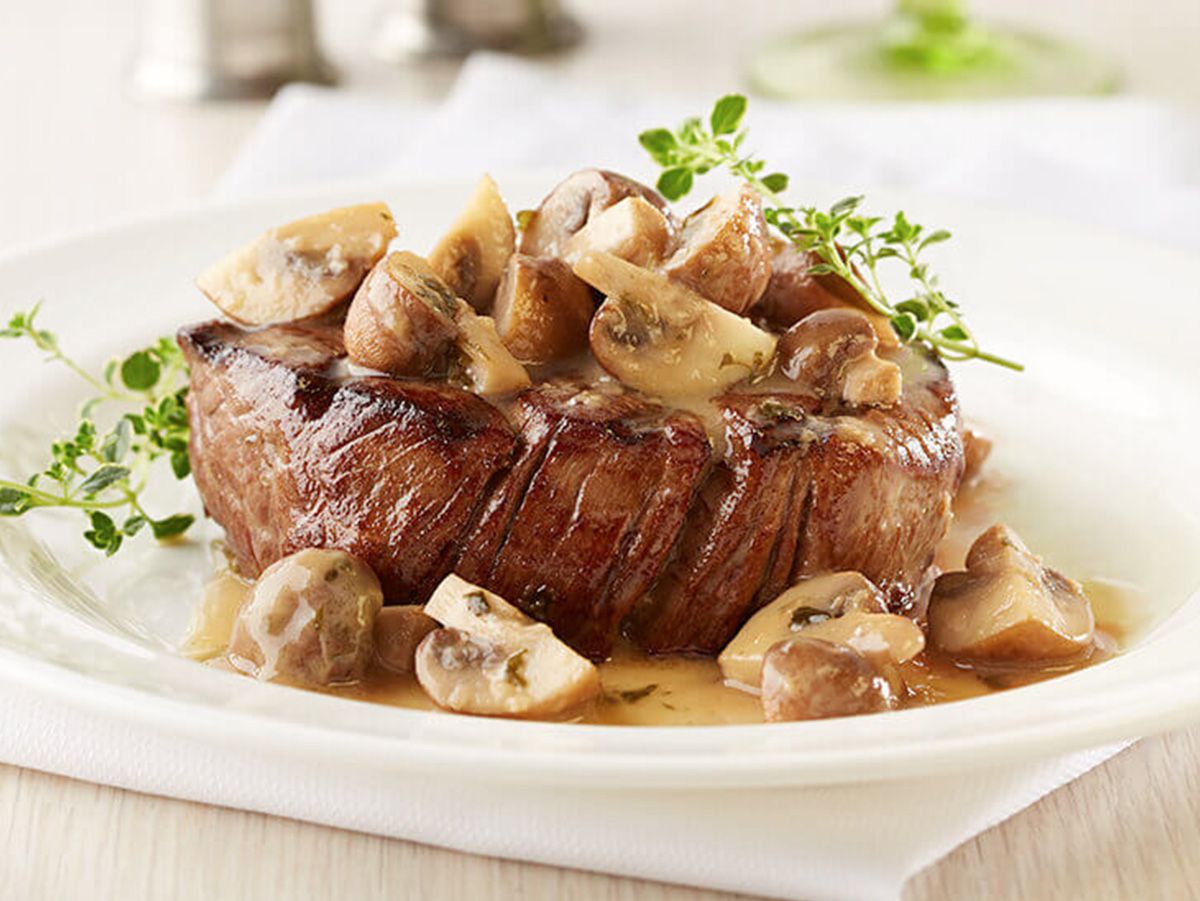 Grilled beef fillet fresh mushroom