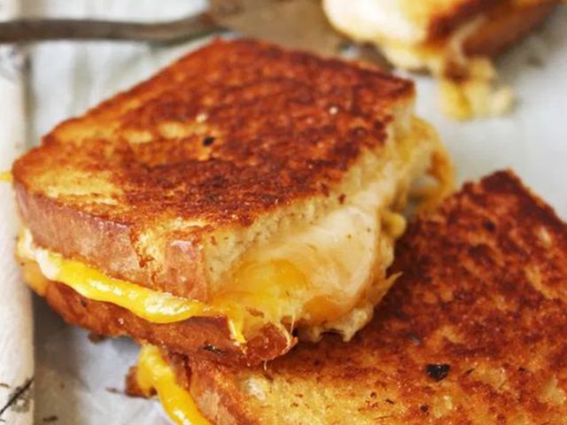 Grilled cheese toast
