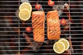 Grilled fillet on charcoal
