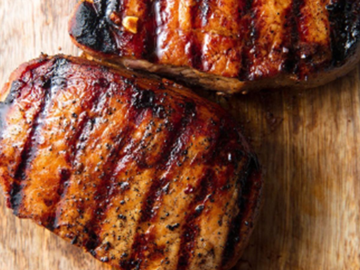 Grilled meat meal