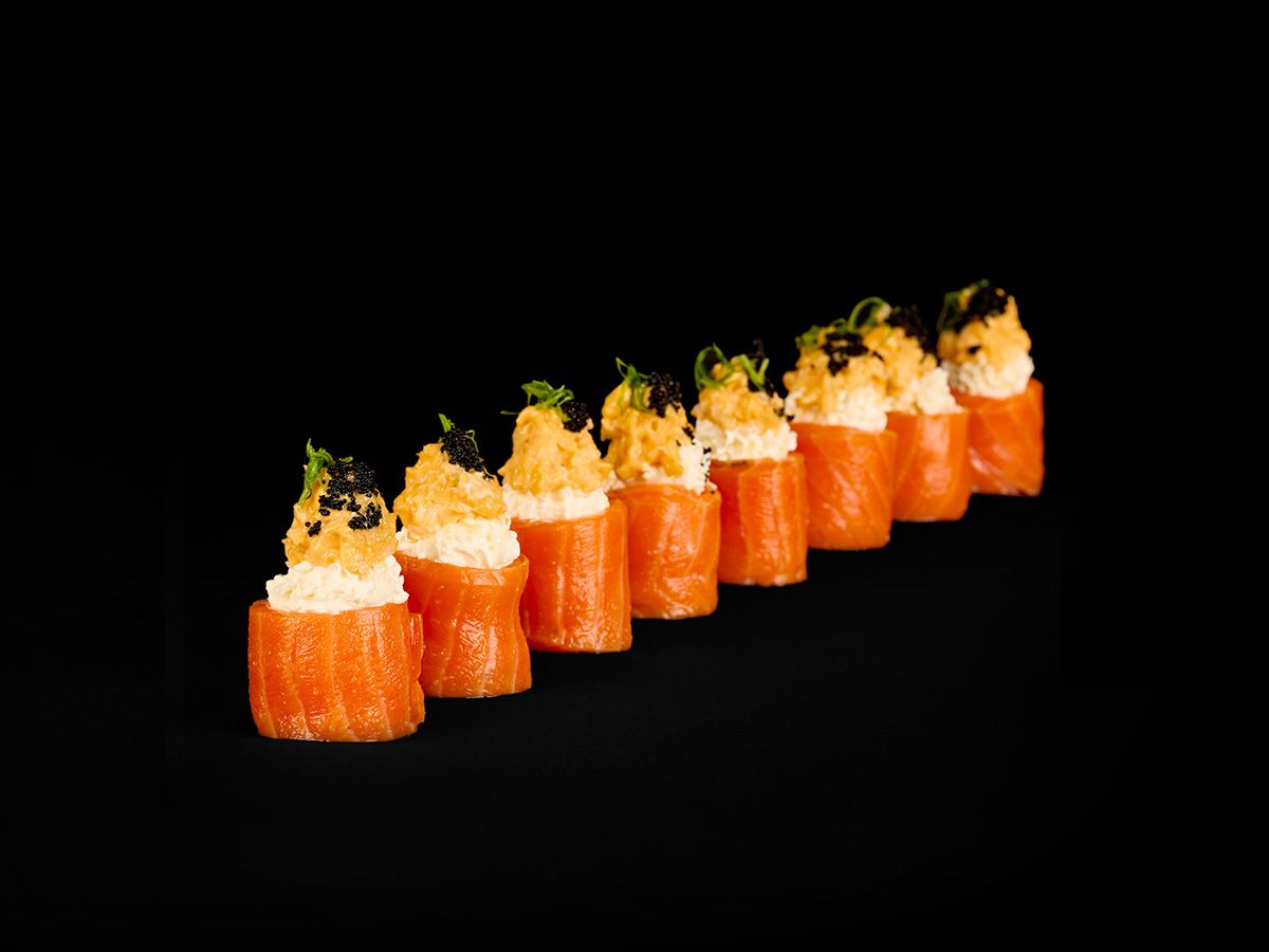 Gunkan Sake Roll 8 Pcs
