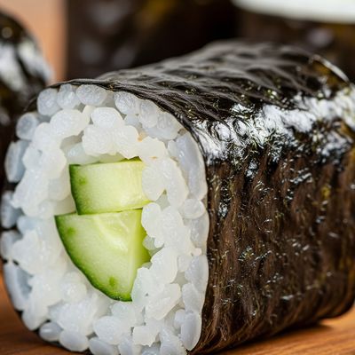 CUCUMBER Hoso Maki - 6 Piece