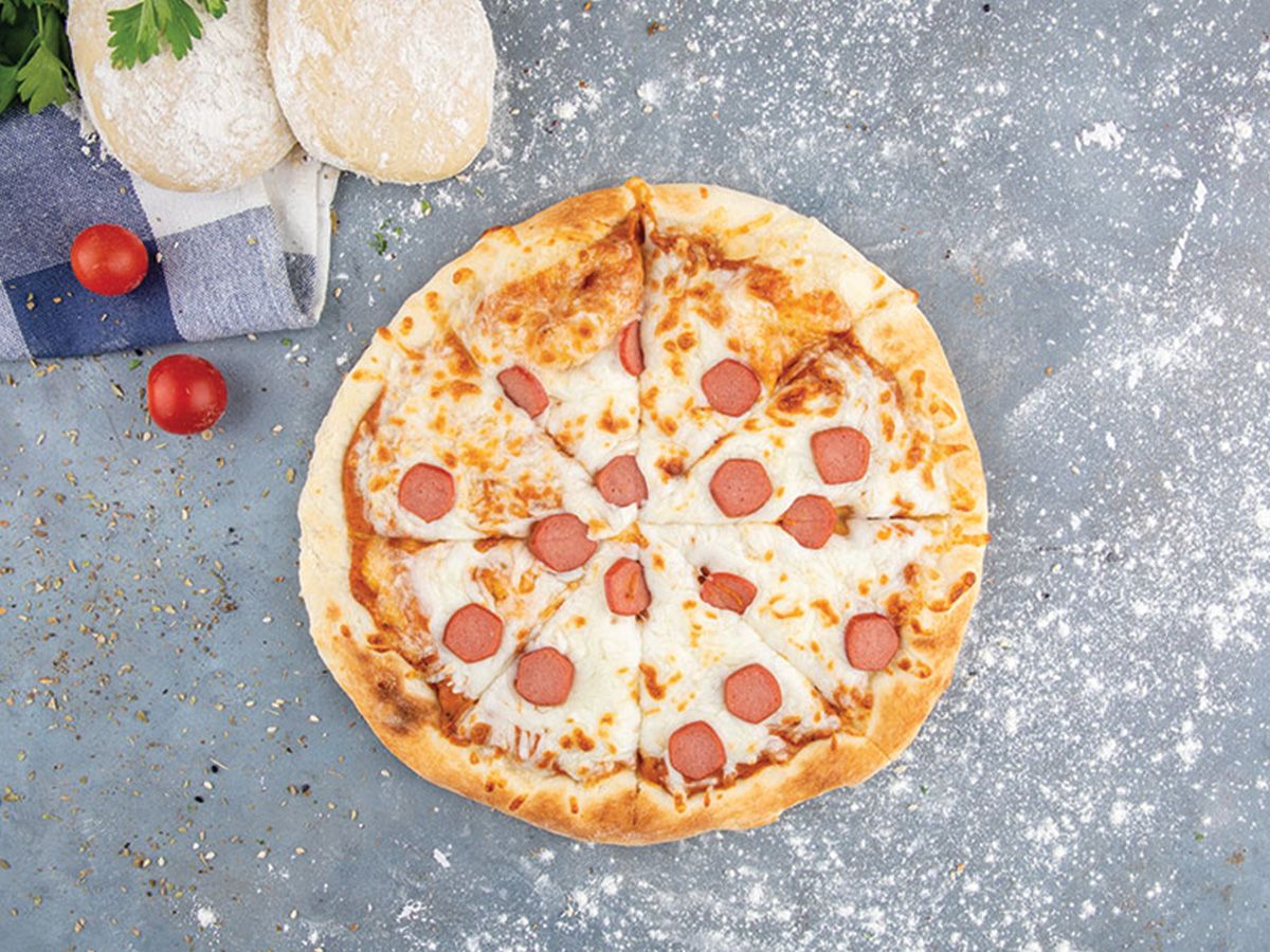 HOT DOG PIZZA