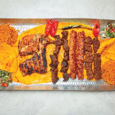 Al hanim family plate smaal