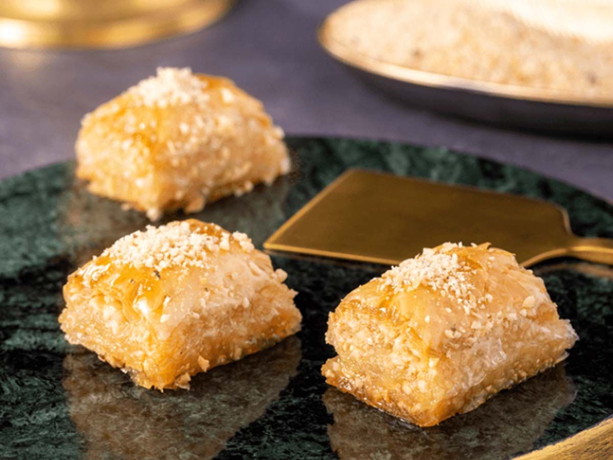 Hazelnut Faruk Dolama Baklava