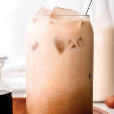Hazelnut with milk and ice