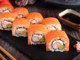 Hibachi salmon roll
