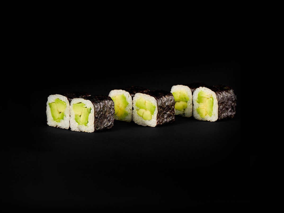 Hoso Avocado Maki 6 Pcs