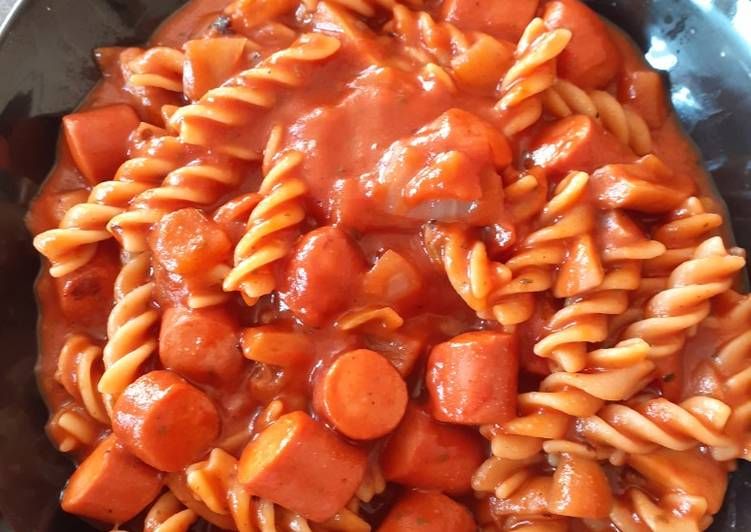 Hot Dog Pasta