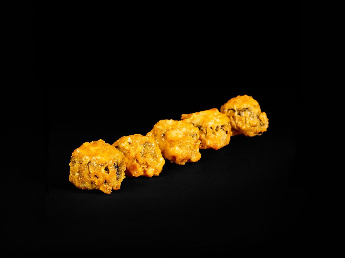 Hot Crispy Cheese Roll