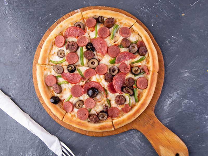 Hot Dog pizza