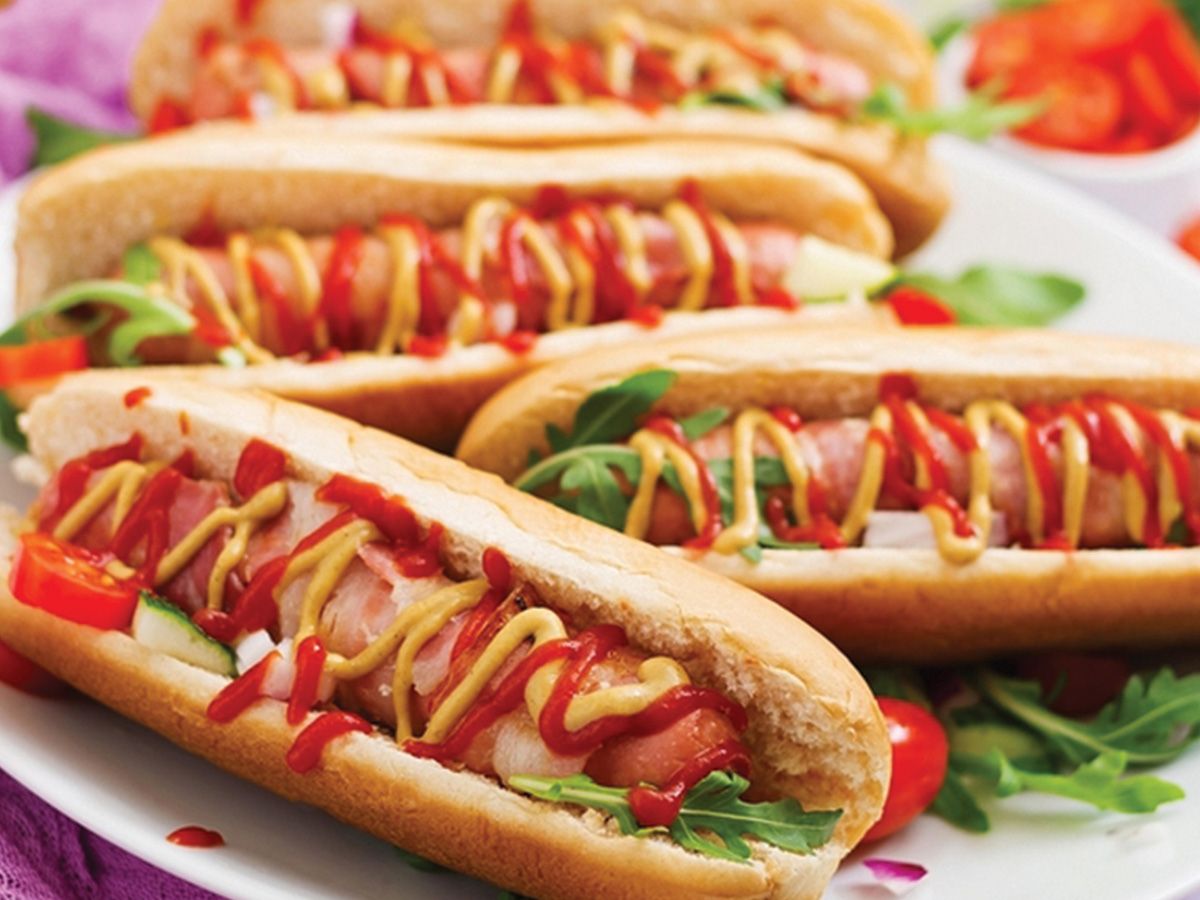 Hot dog sandwich