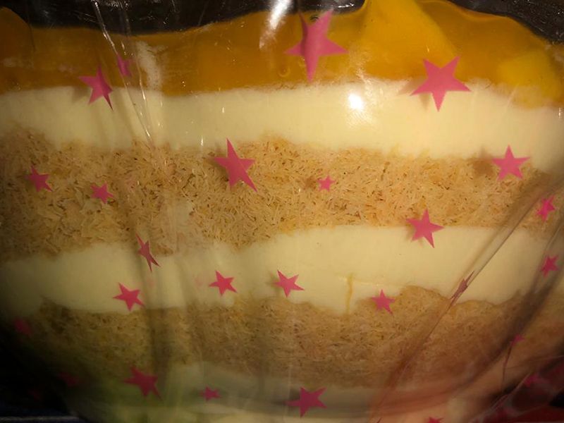 Konafa Bowl With Mango