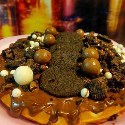 Nutella Oreo Chocolate Tart Waffle