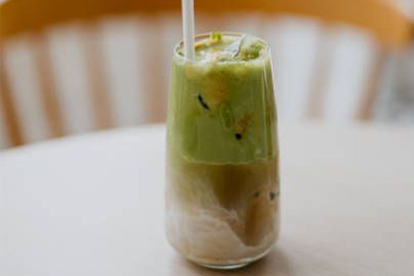 Iced Coconut Mattcha Latte Small