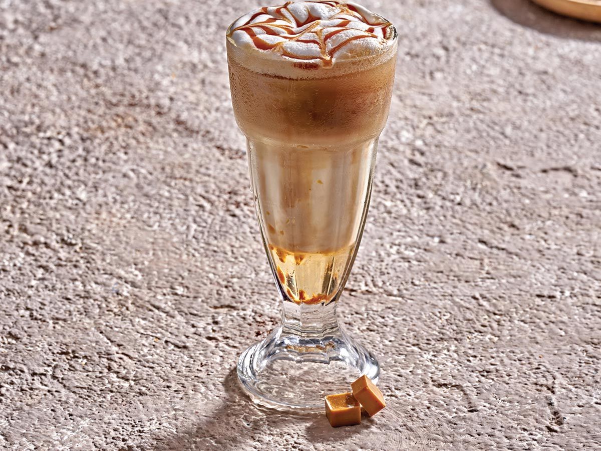 Large Iced Caramel Macchiato