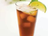 Iced Tea With Lemon Shaker