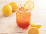 Iced Tea With Mandarin Shaker