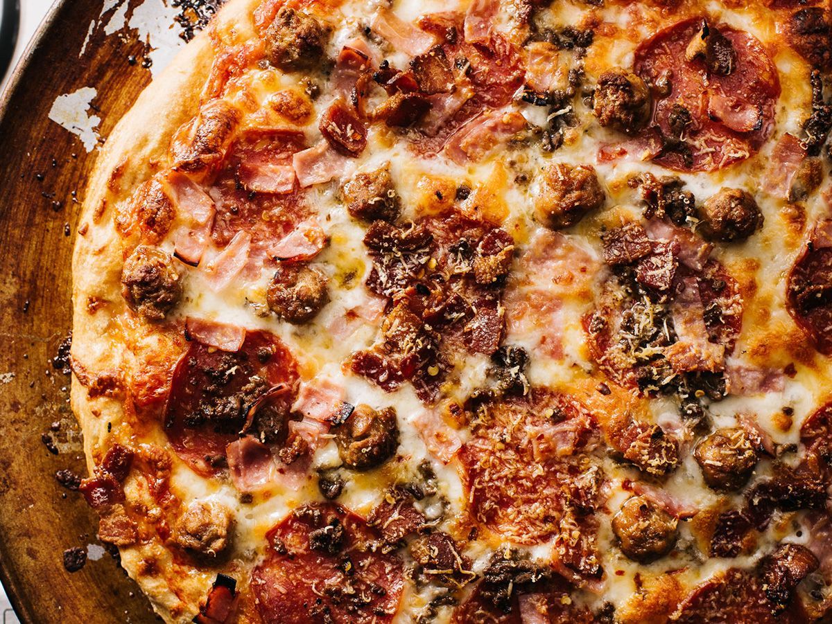 Italian bolognese pizza