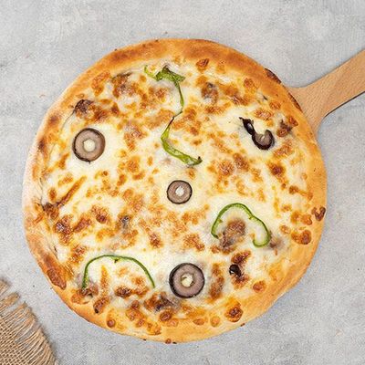 بيتزا قطع التونة
