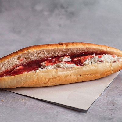 Jam With Qeshta Sandwich