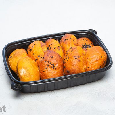Borek Box with Cheese and Olives