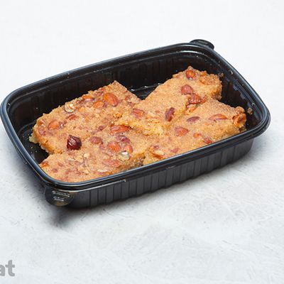 Special Oriental Desserts Box