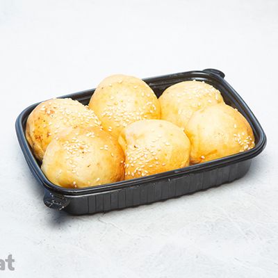 Qeshta with Cheddar Cheese Box