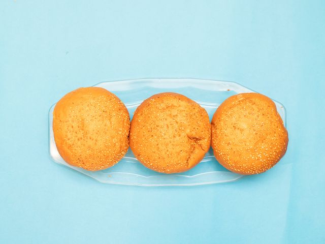 Jumbo Sesame Bun