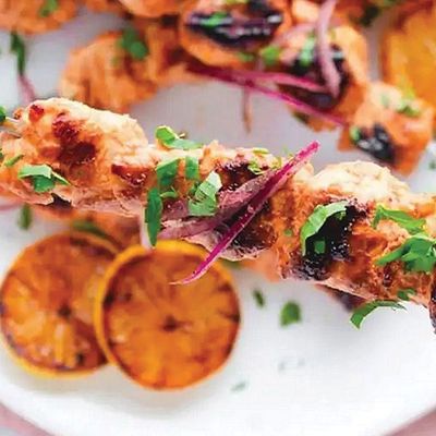 1 kilogram of Shish Tawook