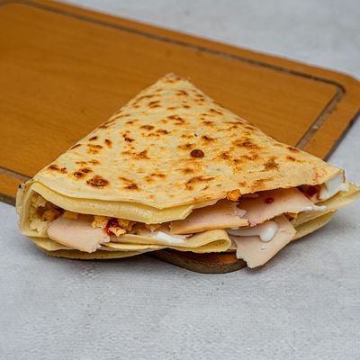 Mix cheese Turkey crepe