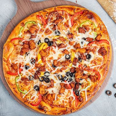 Kiri Chicken Italian Pizza