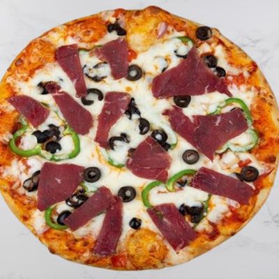 Kiri Pastrami Pizza