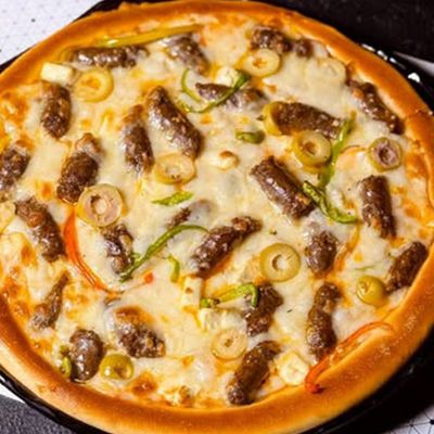Kiri Sausage Pizza