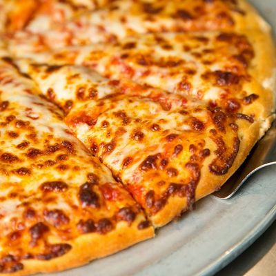 Medium Labnita Cheese Oriental Pizza