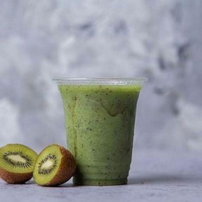 Kiwi Juice + Pieces
