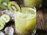 Large kiwi cocktail