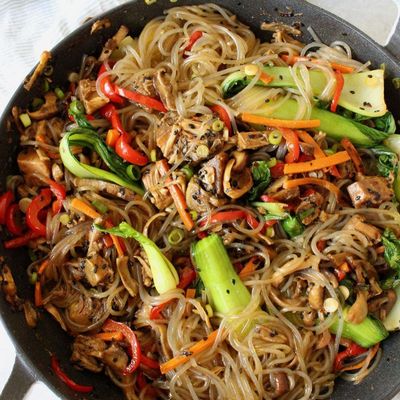N10- Fried Chinese Glass-Noodles w/ Vegetables